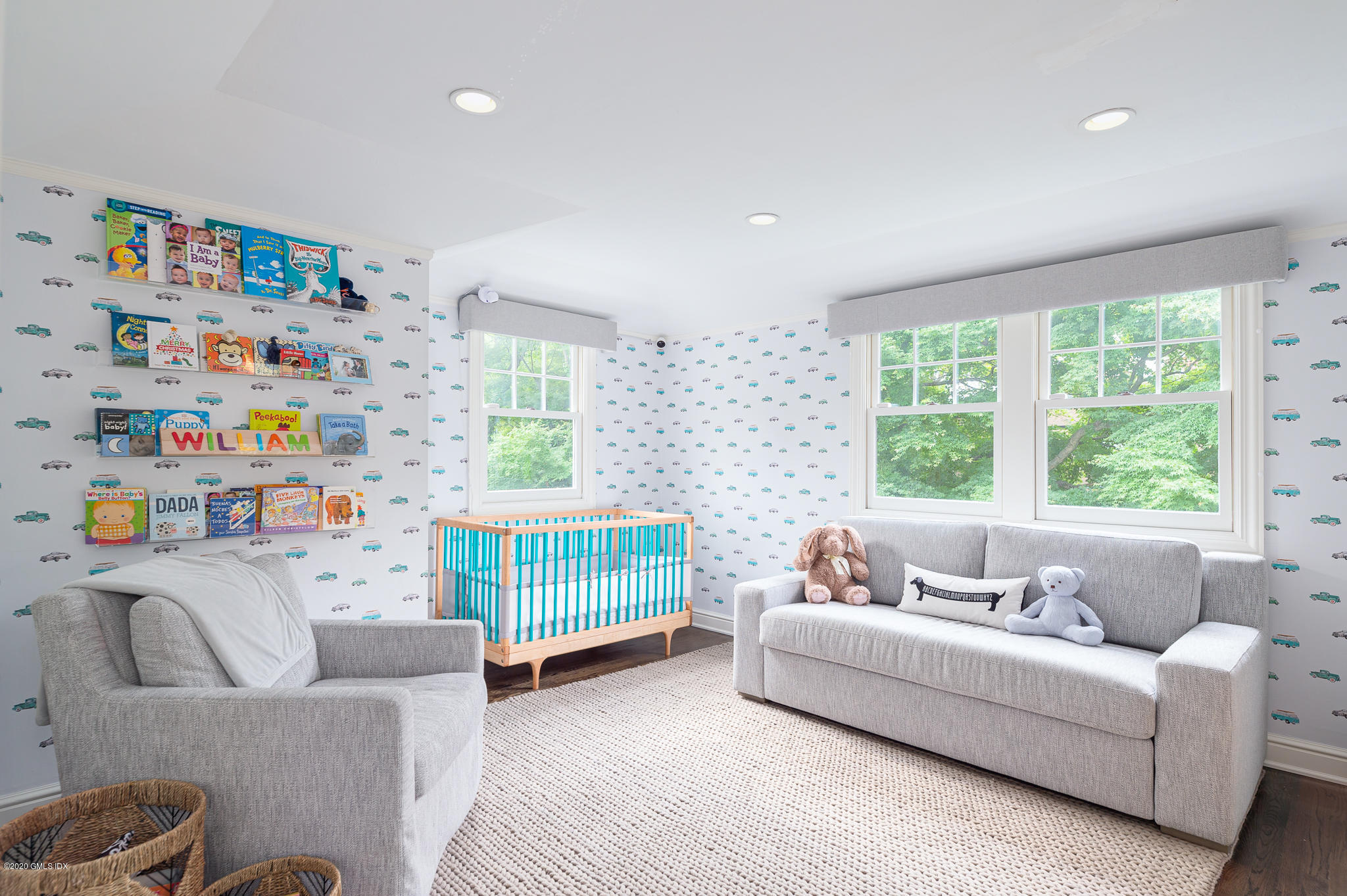 20 Meadow Road Riverside, CT 06878 - Photo 13 of 23 a bedroom with a bed and a couch