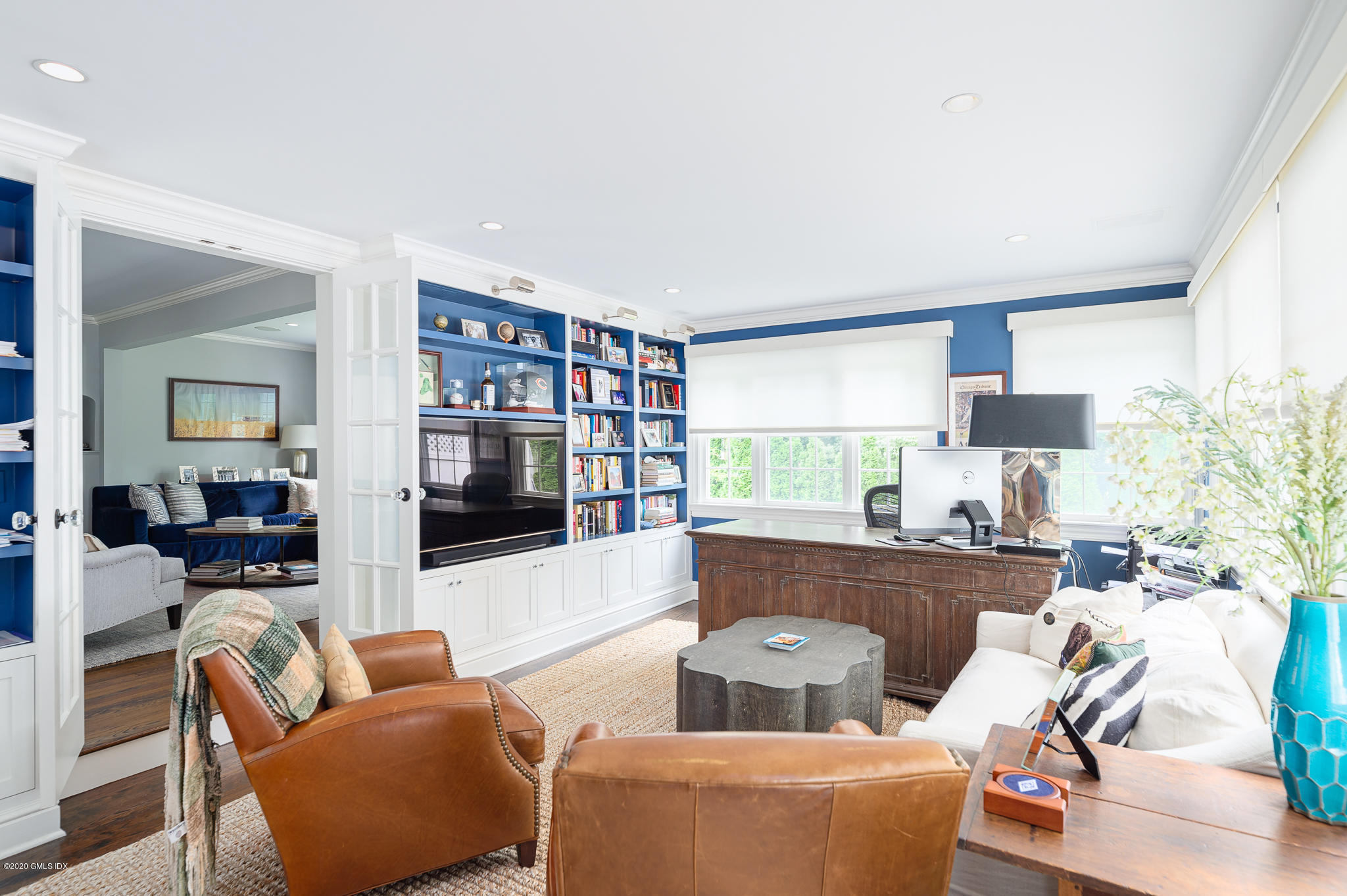 20 Meadow Road Riverside, CT 06878 - Photo 9 of 23 a living room with furniture and a flat screen tv