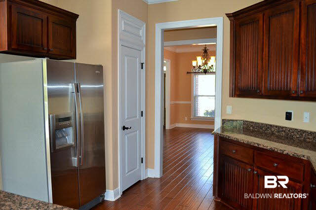 6463 Clear Pointe Court Mobile, AL 36618 - Photo 7 of 26