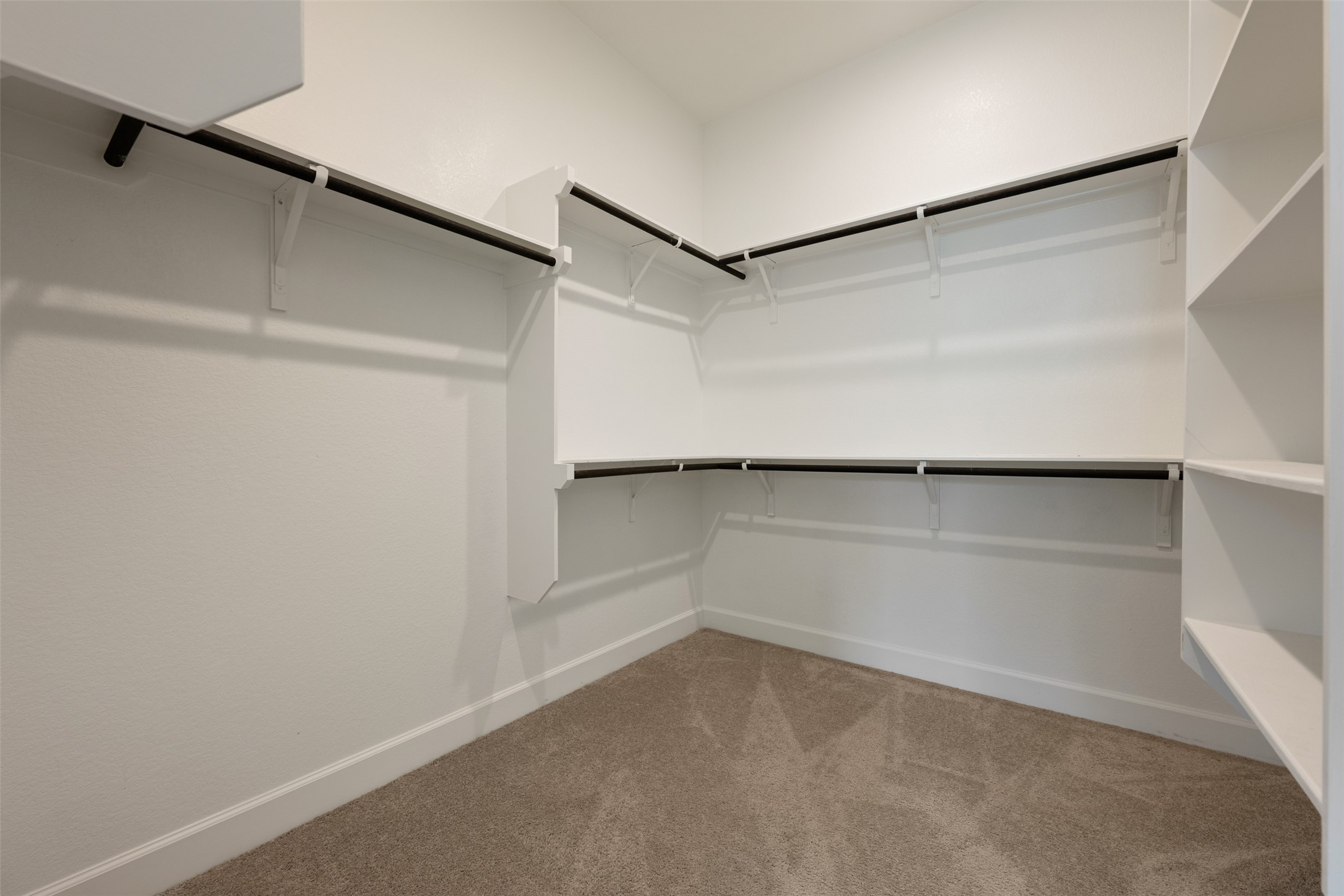 104 Anejo Bluff Georgetown, TX 78628 - Photo 31 of 40 a view of an empty walk in closet