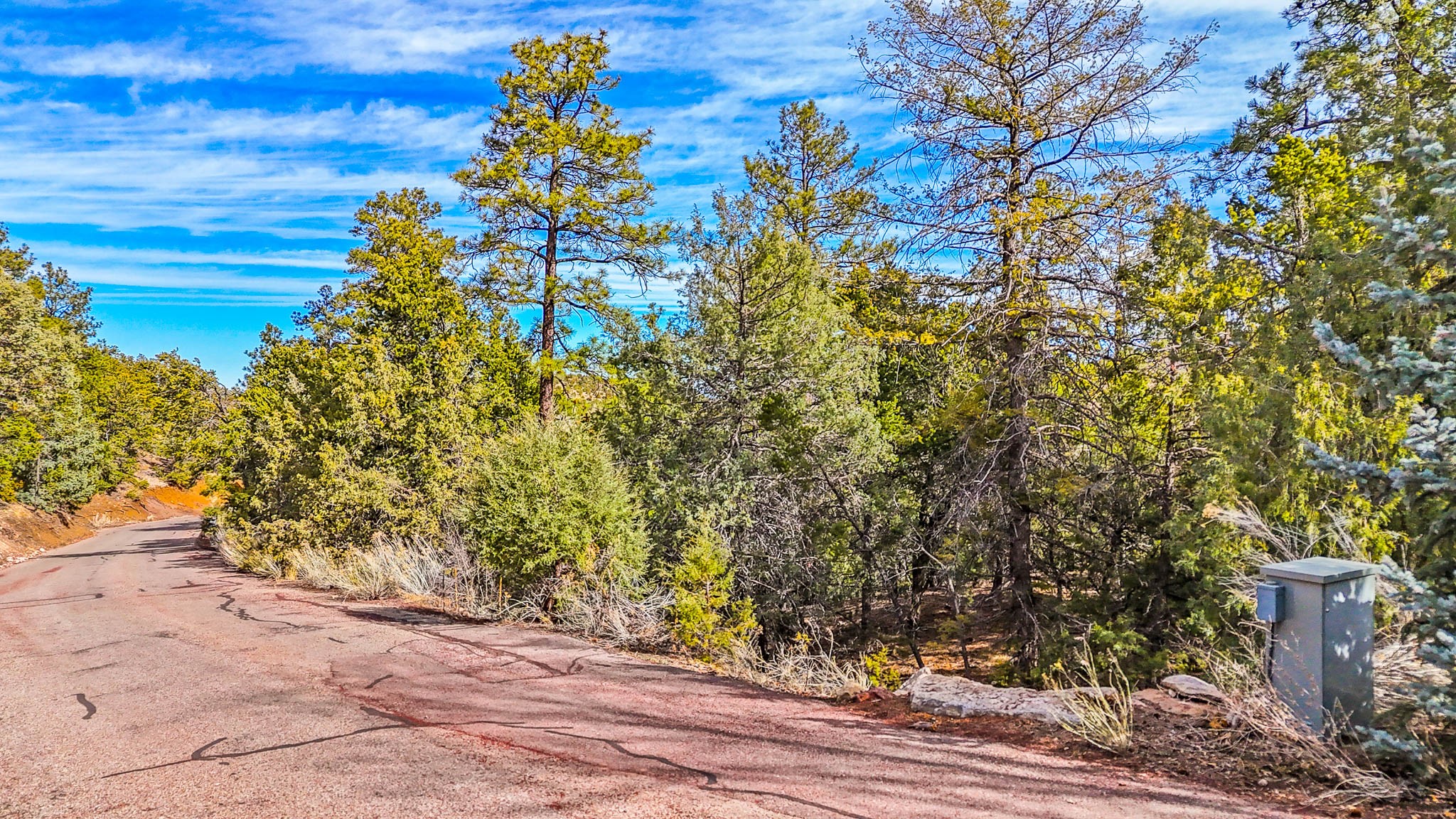 1433 Tesuque Creek Road Santa Fe, NM 87501 - Photo 3 of 8