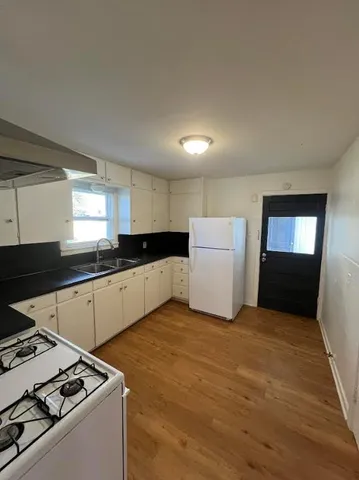 $1,350 | 100 East North Avenue, Bryan, TX 77801