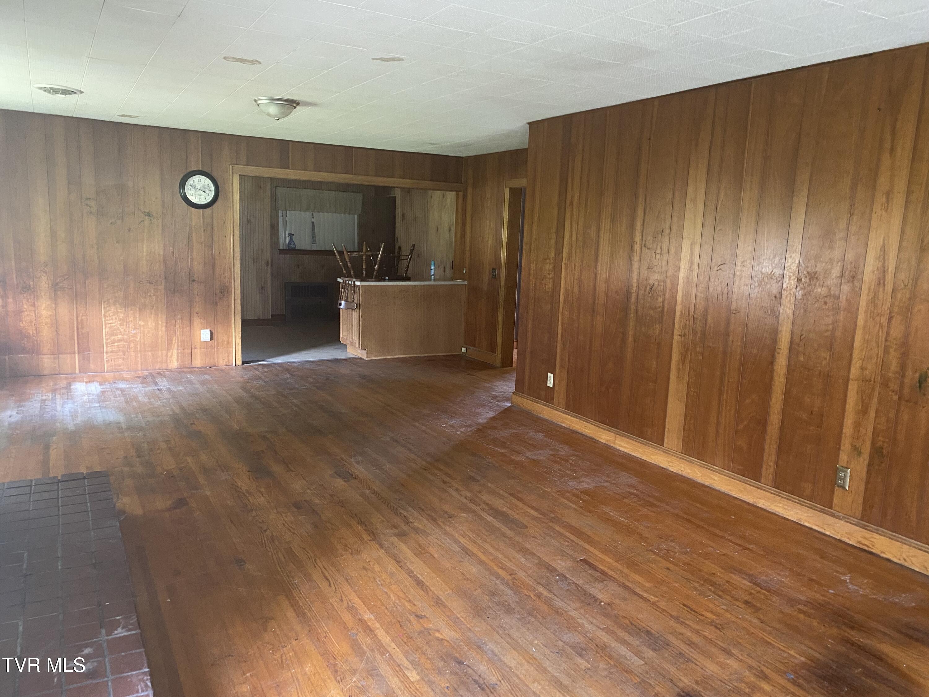 6192 Hurricane Road Wise, VA 24293 - Photo 17 of 49 IMG_5606