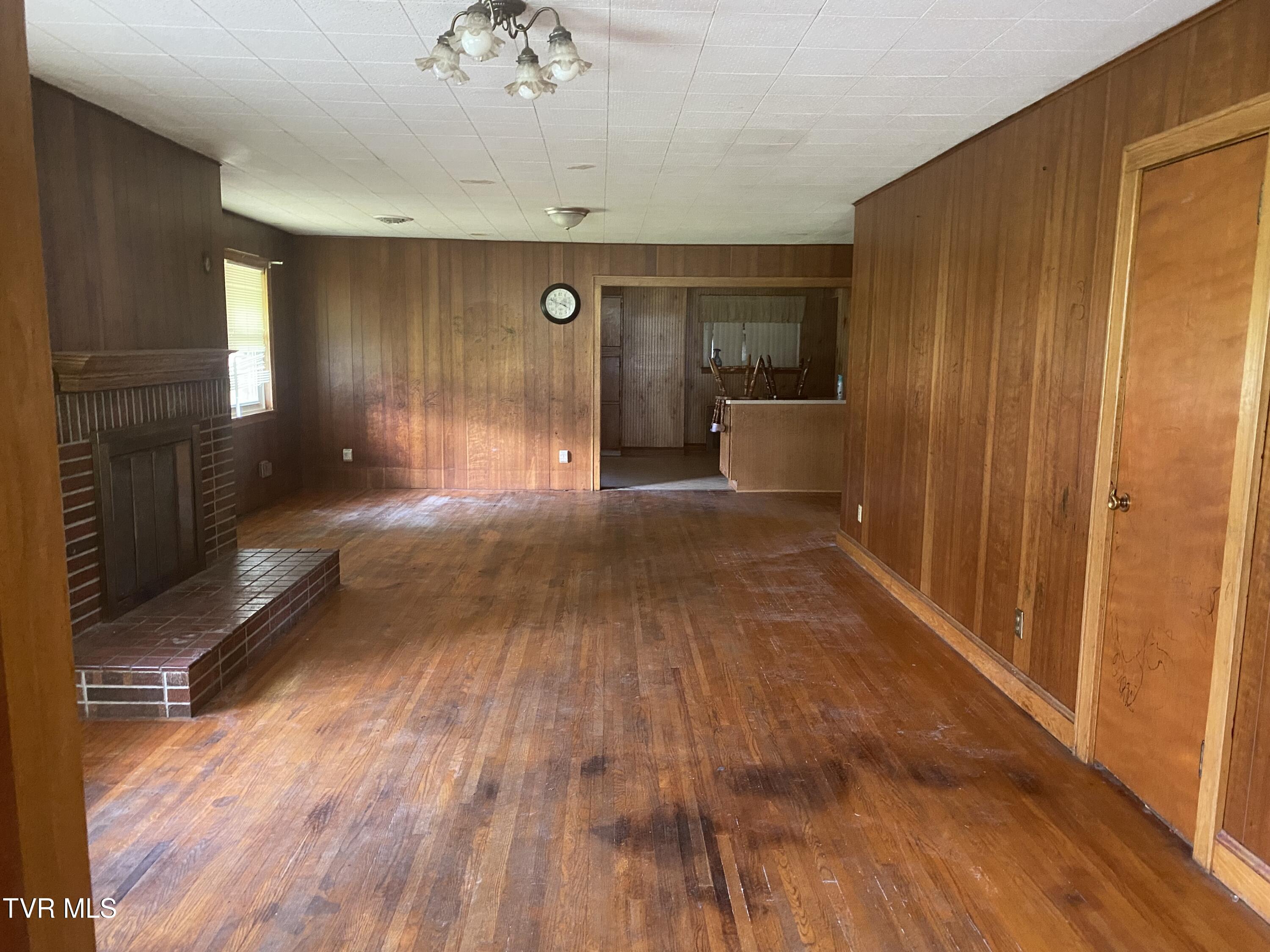 6192 Hurricane Road Wise, VA 24293 - Photo 20 of 49 IMG_5605