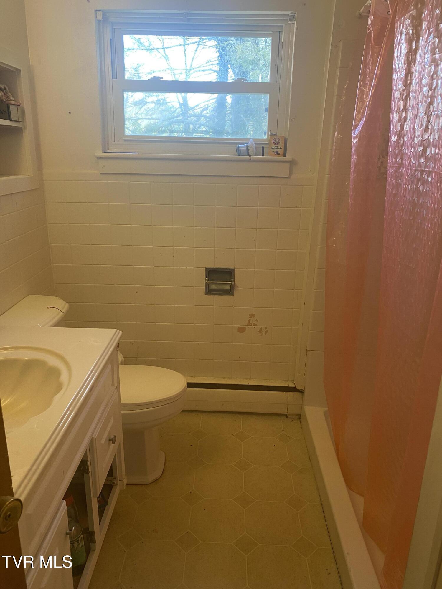 6192 Hurricane Road Wise, VA 24293 - Photo 27 of 49 IMG_5123