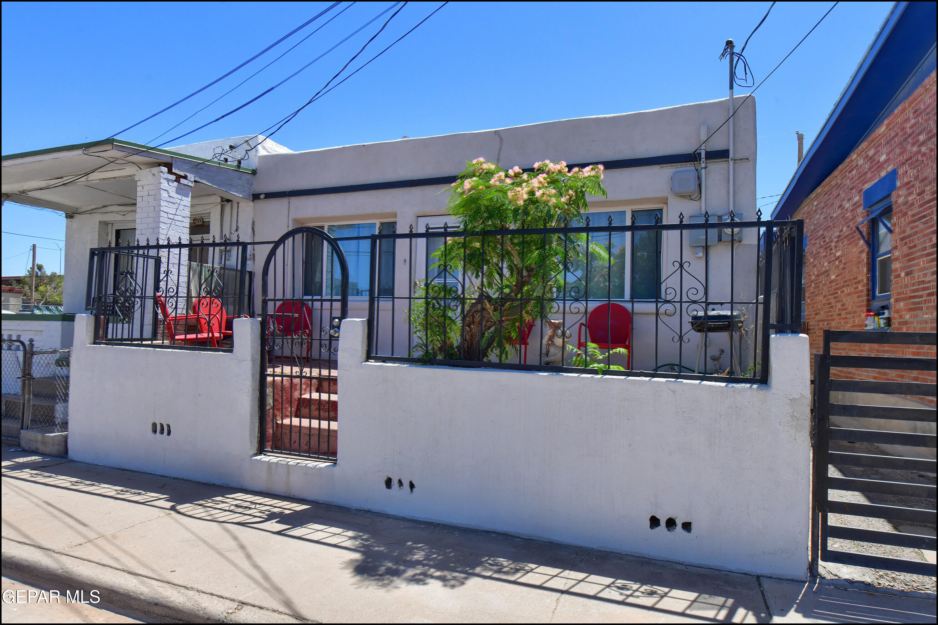 504 Canal Road El Paso, TX 79901 - Photo 3 of 52 03