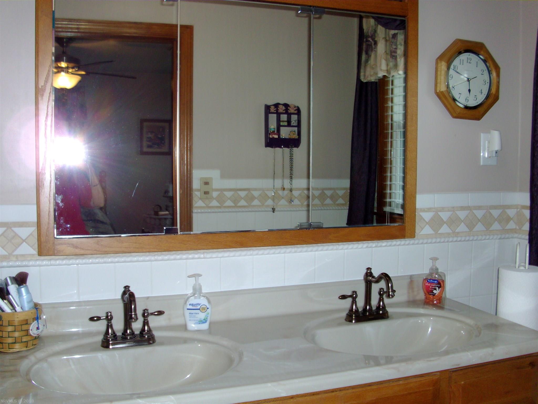 2388 Bozoo Road Peterstown, WV 24963 - Photo 18 of 21 Gallery Image 18