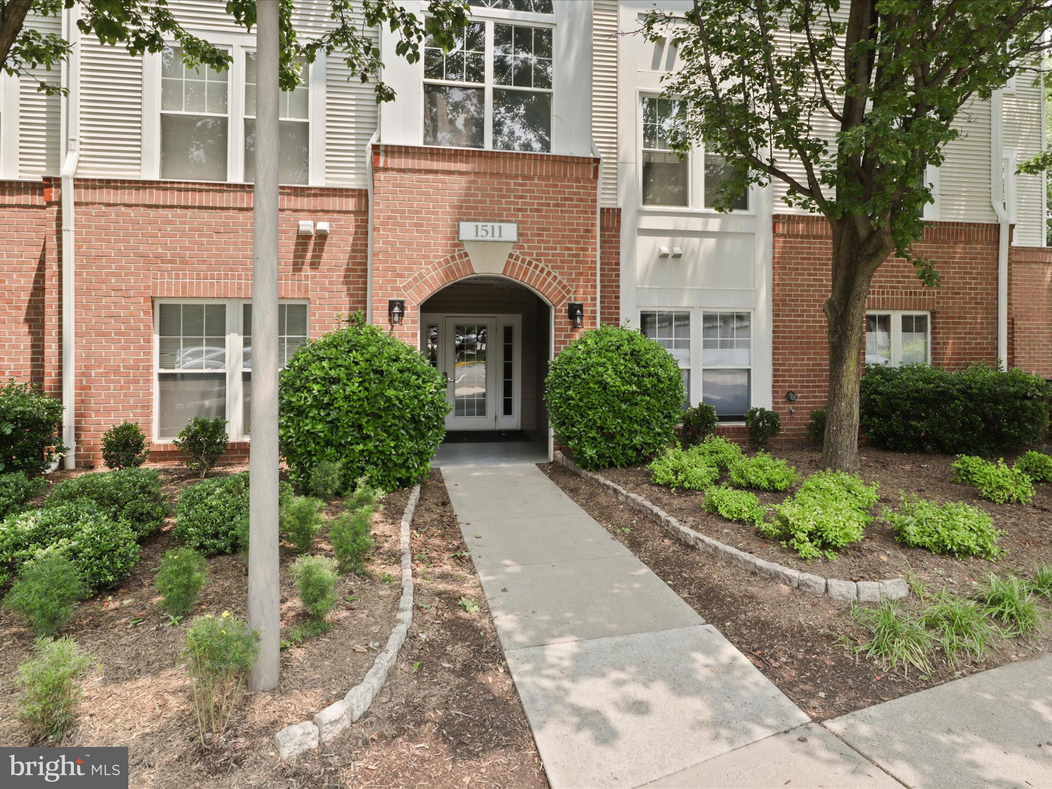 1511 North Point Drive, Unit 304 Reston, VA 20194 - Photo 27 of 47