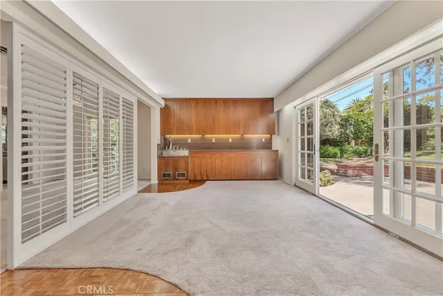 an empty room with a natural light