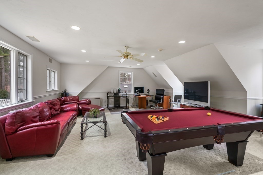 11 Harrington Ridge Road Sherborn, MA 01770 - Photo 34 of 38 Gallery Image 34