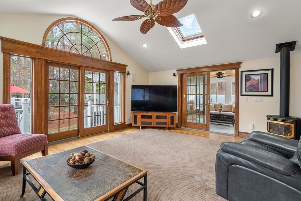 11 Harrington Ridge Road Sherborn, MA 01770 - Photo 9 of 38 Gallery Image 9