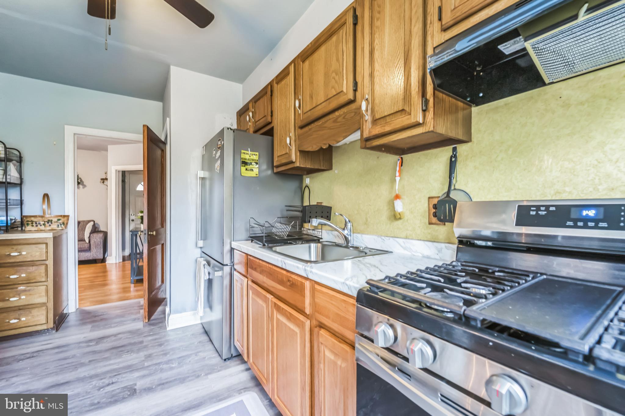 943 Elm Ridge Avenue Baltimore, MD 21229 - Photo 11 of 30 Gallery Image 11