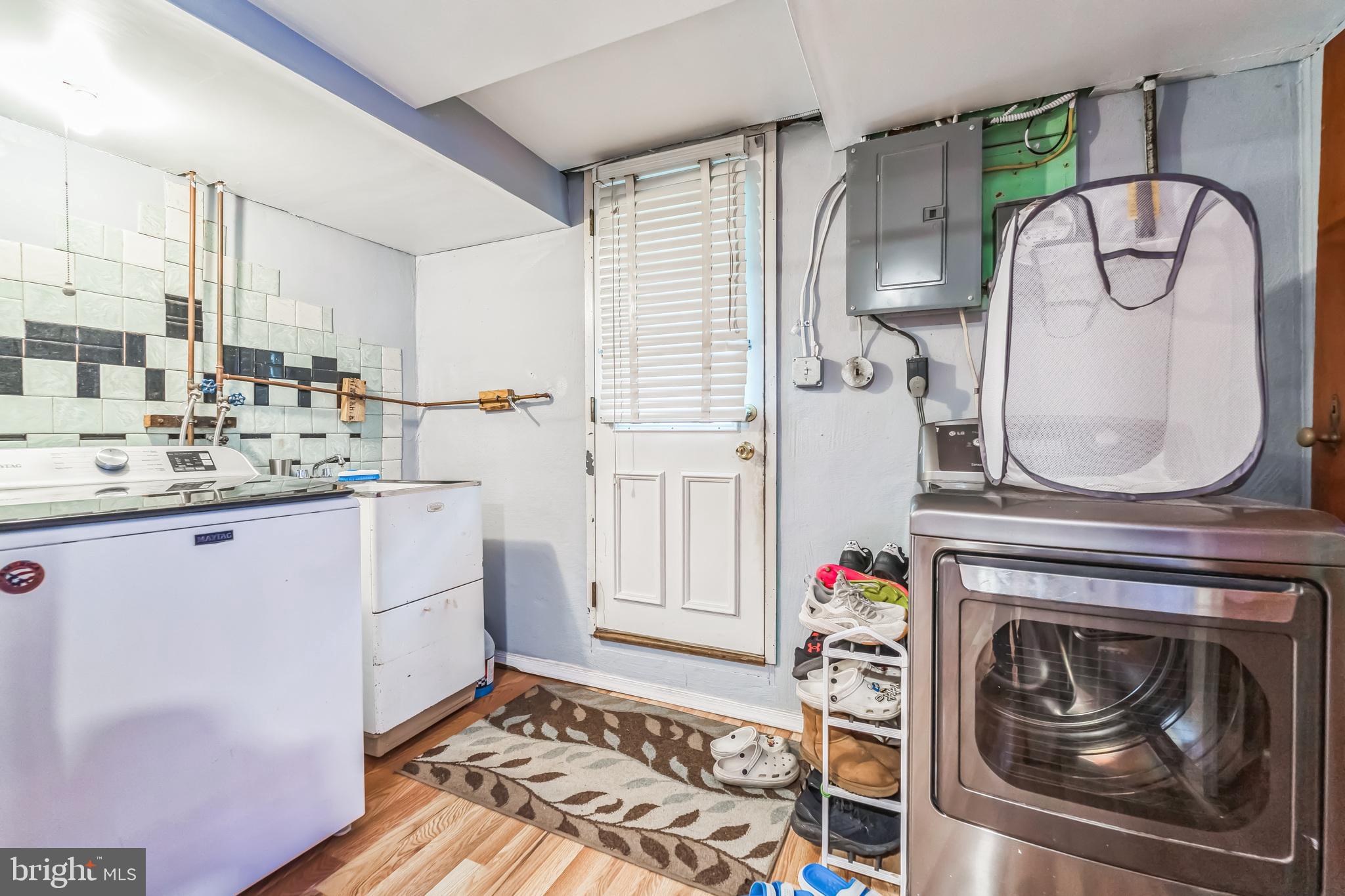 943 Elm Ridge Avenue Baltimore, MD 21229 - Photo 13 of 30 Gallery Image 13
