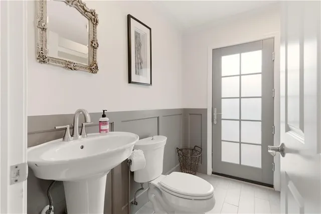 $975,000 | 3523 West 100th Terrace, Leawood, KS 66206