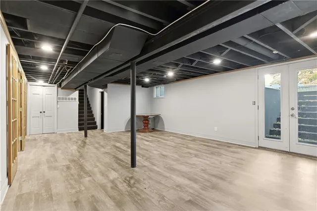 $975,000 | 3523 West 100th Terrace, Leawood, KS 66206