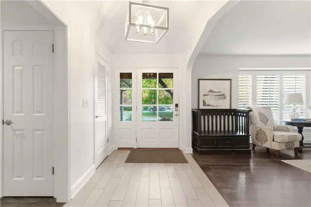 $975,000 | 3523 West 100th Terrace, Leawood, KS 66206