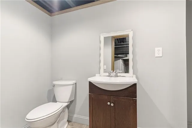 $975,000 | 3523 West 100th Terrace, Leawood, KS 66206