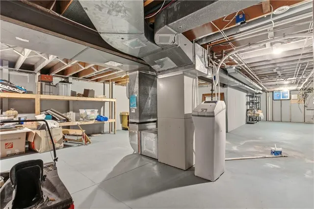 $975,000 | 3523 West 100th Terrace, Leawood, KS 66206