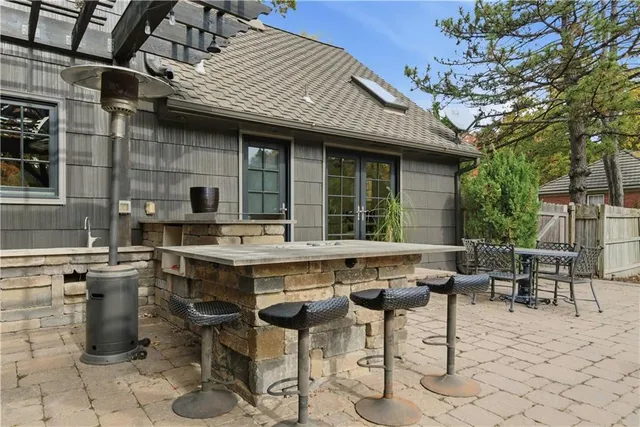 $975,000 | 3523 West 100th Terrace, Leawood, KS 66206