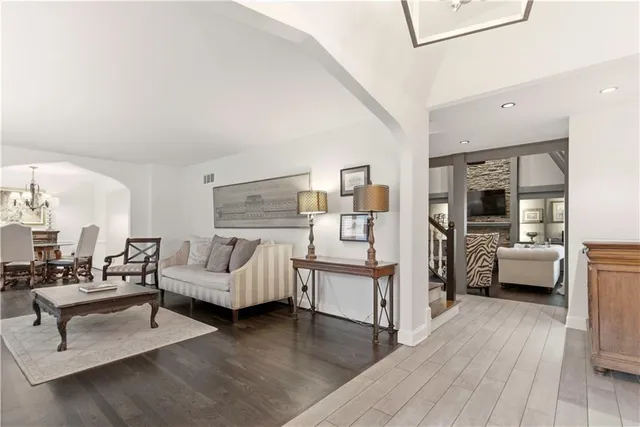 $975,000 | 3523 West 100th Terrace, Leawood, KS 66206