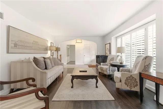 $975,000 | 3523 West 100th Terrace, Leawood, KS 66206