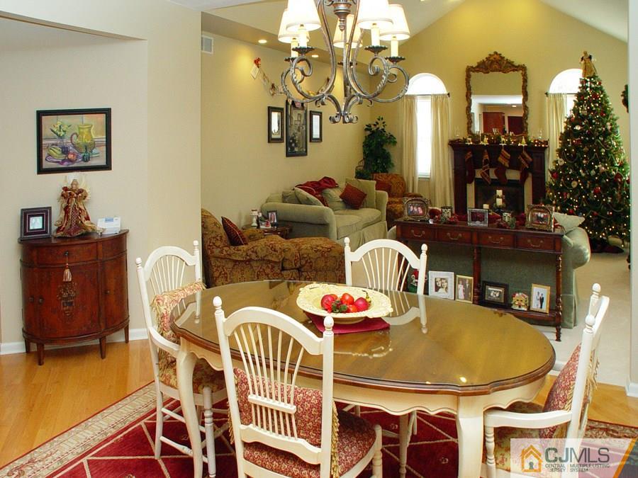 40 Rue Chagall Somerset, NJ 08873 - Photo 8 of 22 Gallery Image 8