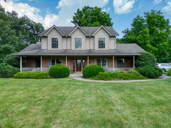 $689,900 | 2064 Wilmington Road, Cedarville, OH 45314