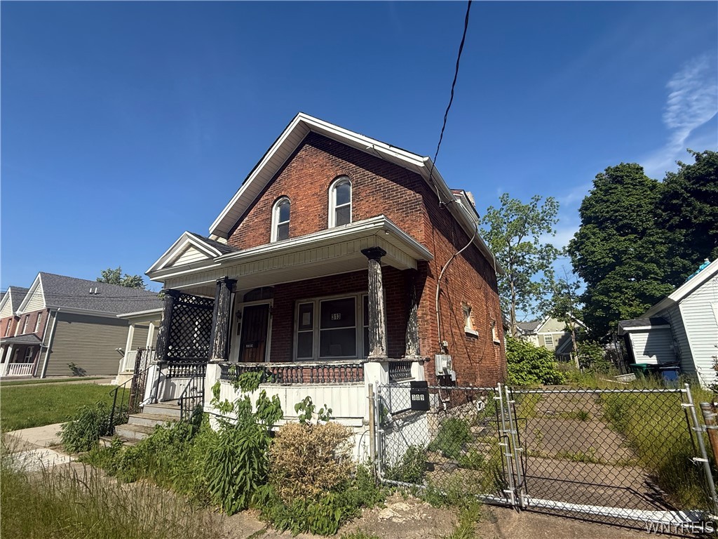 309 Maple Street Buffalo, NY 14204 - Photo 2 of 13