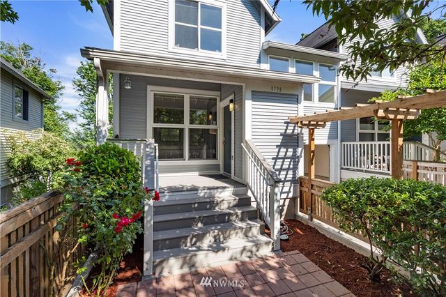 $603,500 | 6728 35th Place South, Seattle, WA 98118