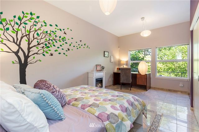 $603,500 | 6728 35th Place South, Seattle, WA 98118