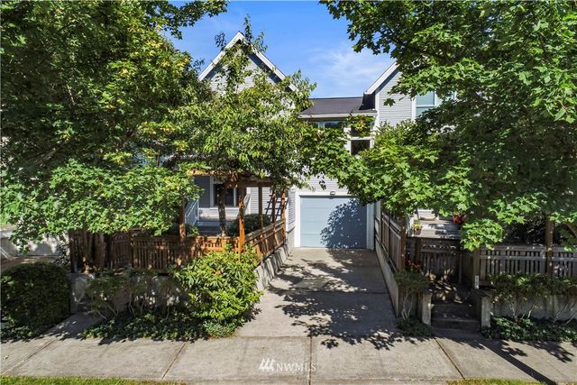 $603,500 | 6728 35th Place South, Seattle, WA 98118