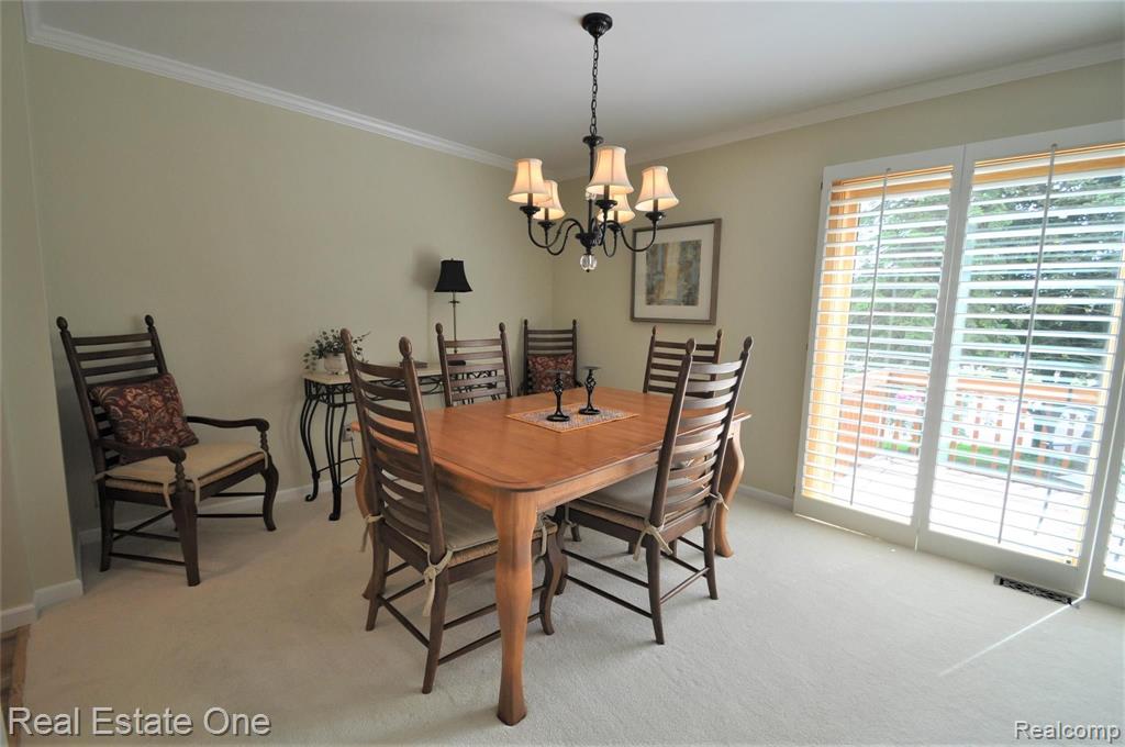 376 Willow Grove Lane, Unit 33 Rochester Hills, MI 48307 - Photo 14 of 44