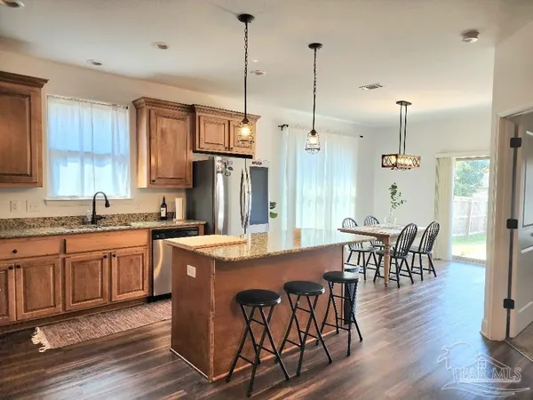 $2,200 | 10733 Trailblazer Way, Pensacola, FL 32506