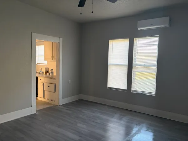 $1,500 | 2015 11th Street, Port Arthur, TX 77640