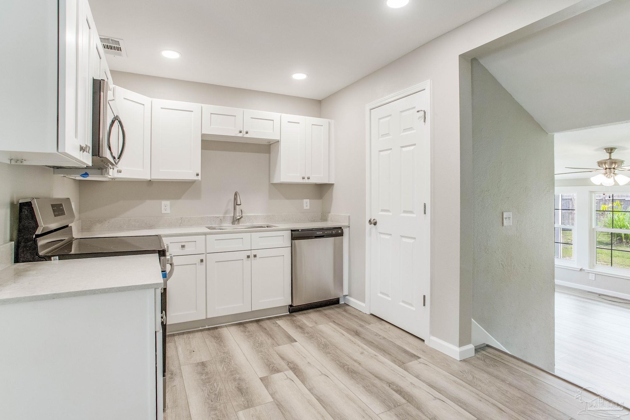 120 Milton Road Pensacola, FL 32507 - Photo 11 of 32 Gallery Image 11