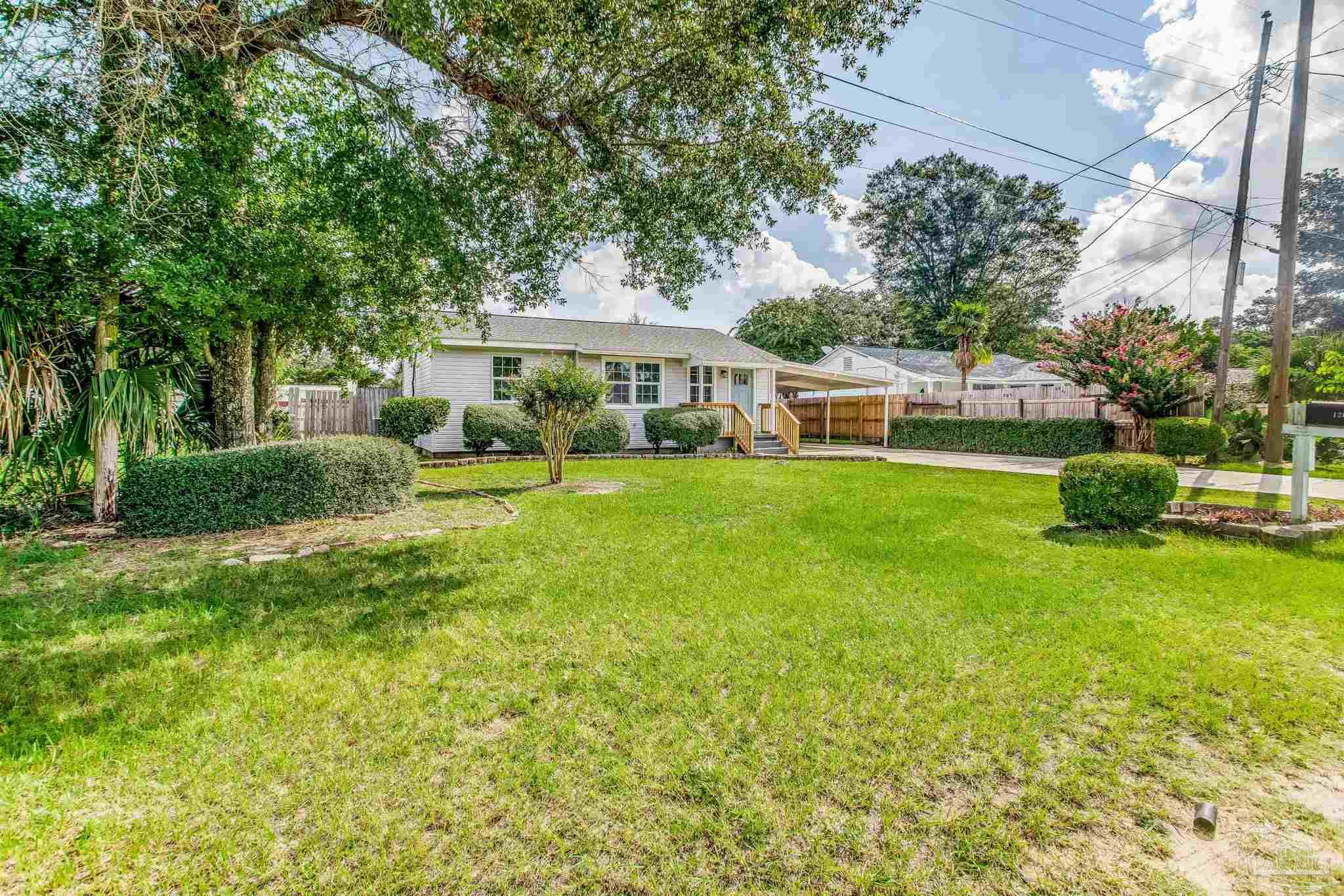 120 Milton Road Pensacola, FL 32507 - Photo 2 of 32 Gallery Image 2