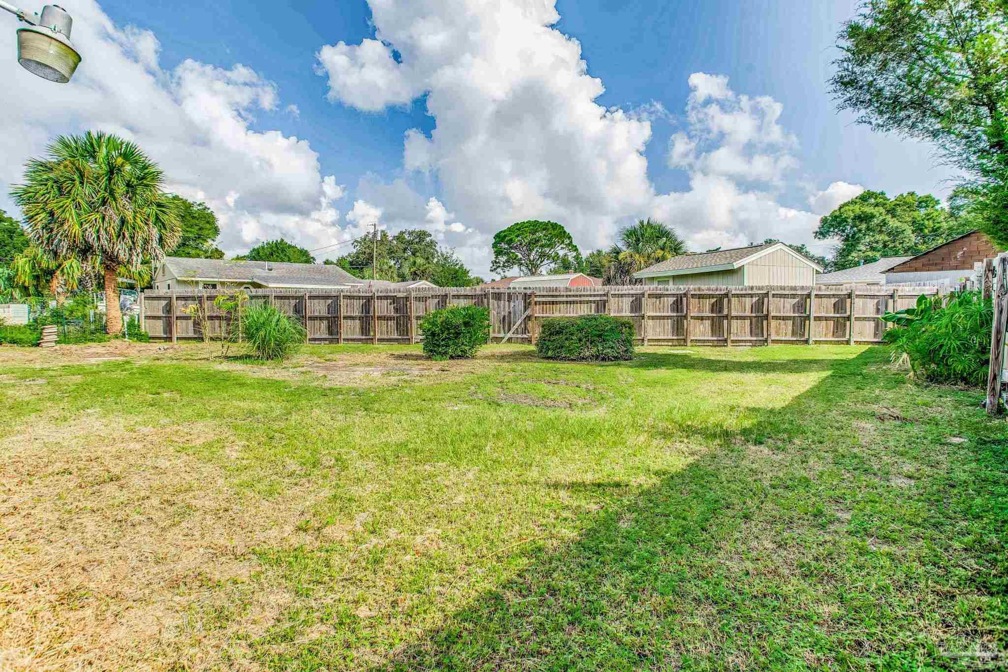 120 Milton Road Pensacola, FL 32507 - Photo 29 of 32 Gallery Image 29