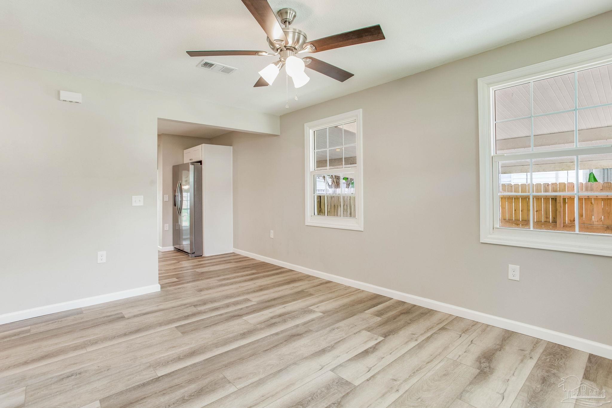 120 Milton Road Pensacola, FL 32507 - Photo 6 of 32 Gallery Image 6