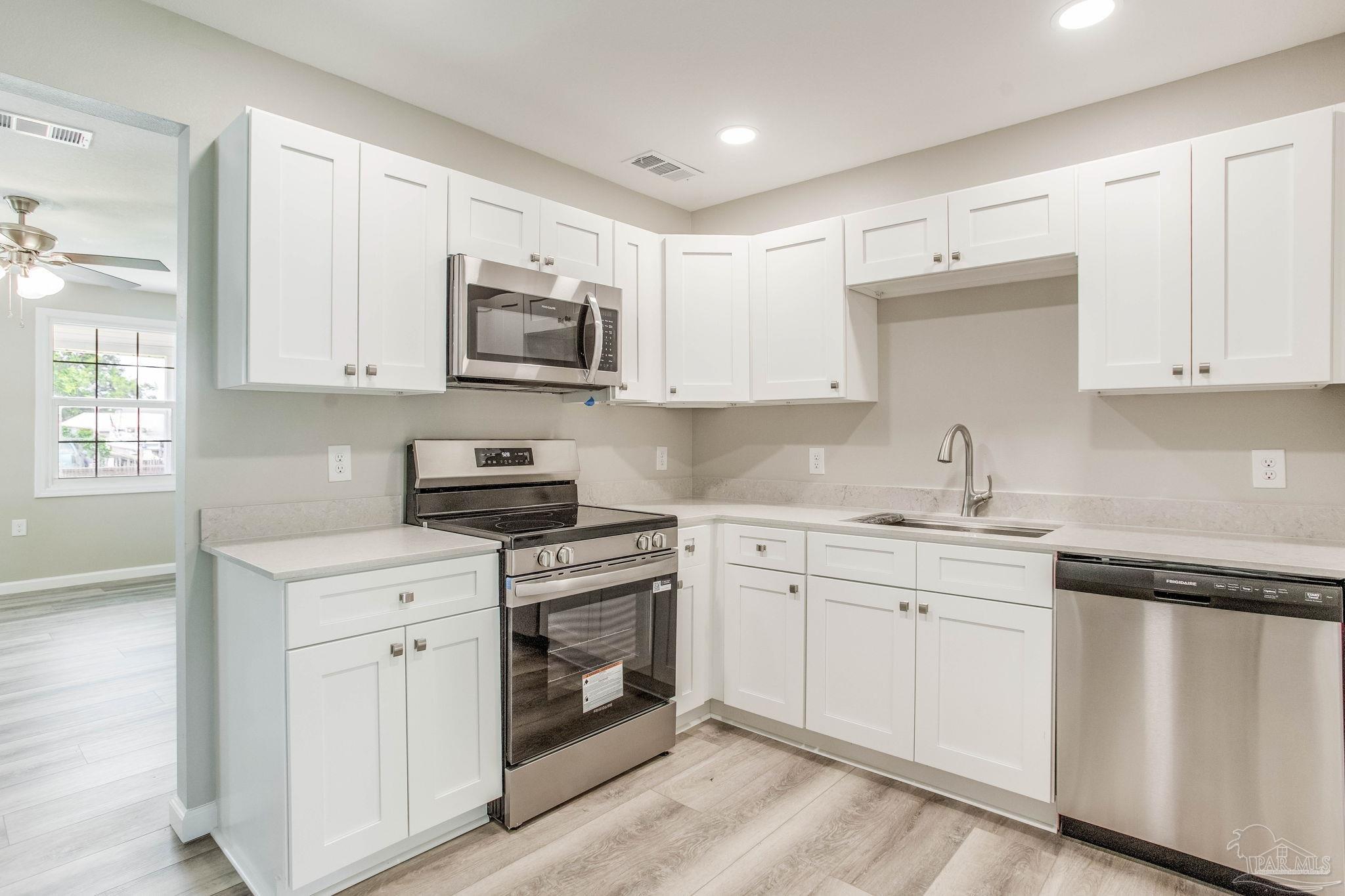 120 Milton Road Pensacola, FL 32507 - Photo 8 of 32 Gallery Image 8