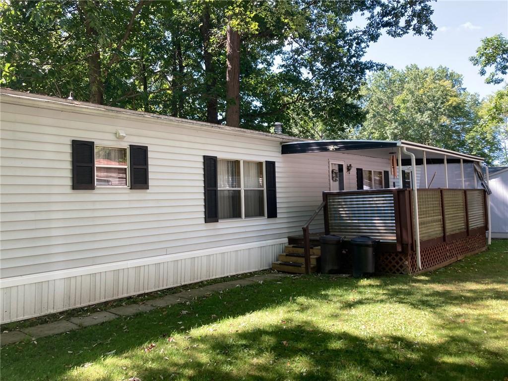 3752 North Hermitage Road Transfer, PA 16154 - Photo 2 of 5