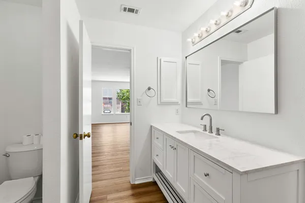 $2,900 | 2431 Lavendale Court, Austin, TX 78748
