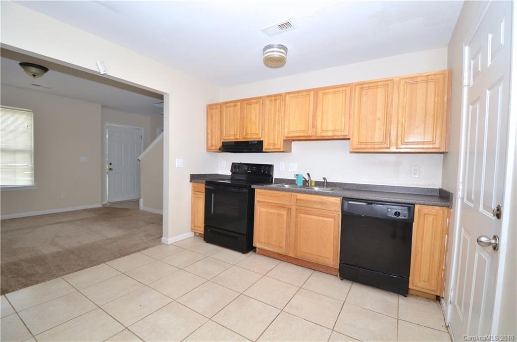 610 South Hoskins Road Charlotte, NC 28208 - Photo 2 of 13