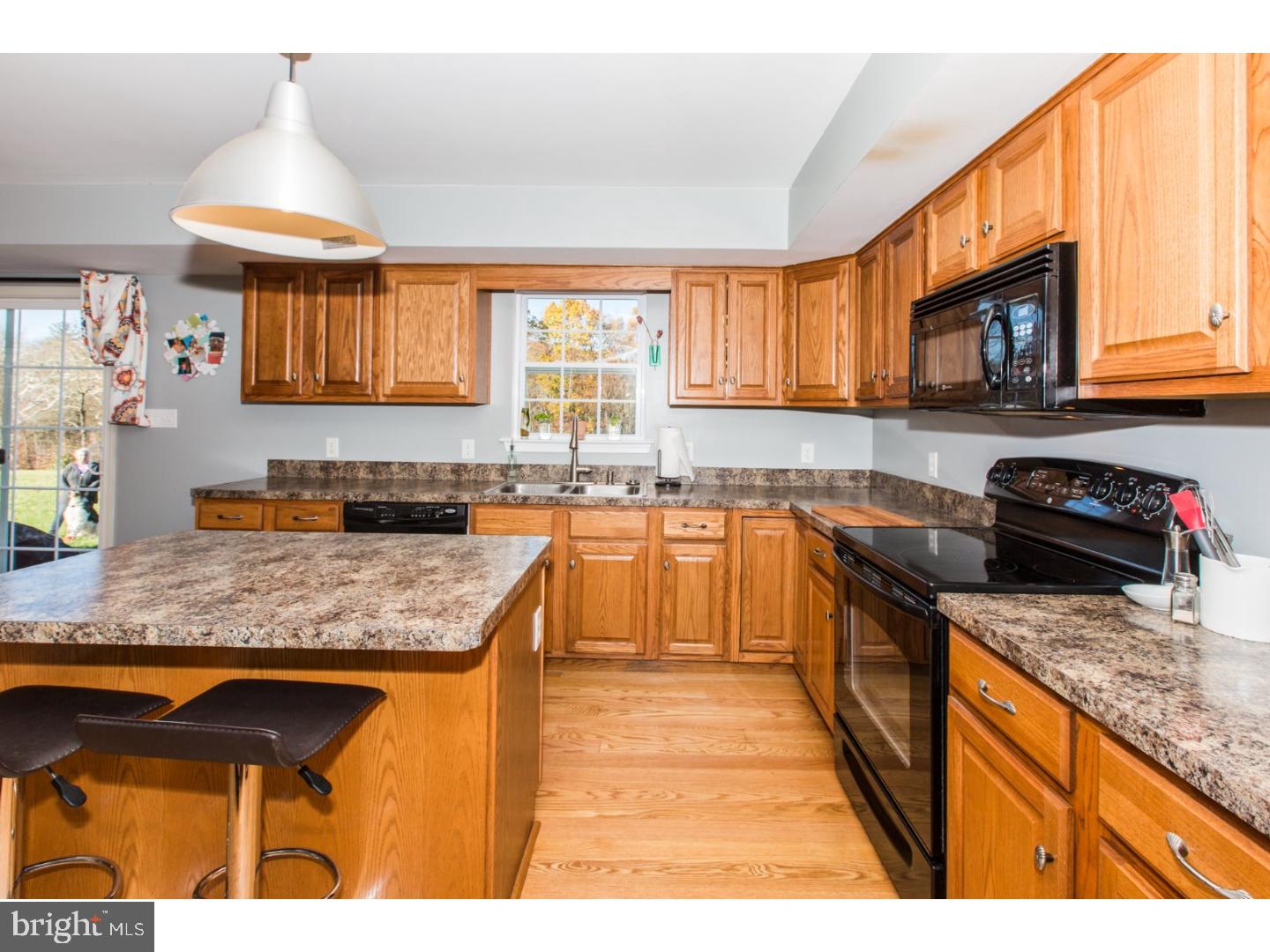 98 Thayer Road Birdsboro, PA 19508 - Photo 11 of 25 Kitchen