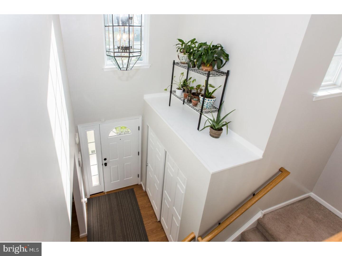 98 Thayer Road Birdsboro, PA 19508 - Photo 5 of 25 Foyer