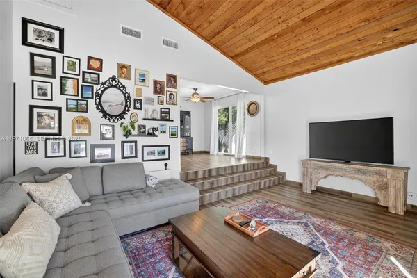 $650,000 | 641 Northwest 48th Avenue, Coconut Creek, FL 33063