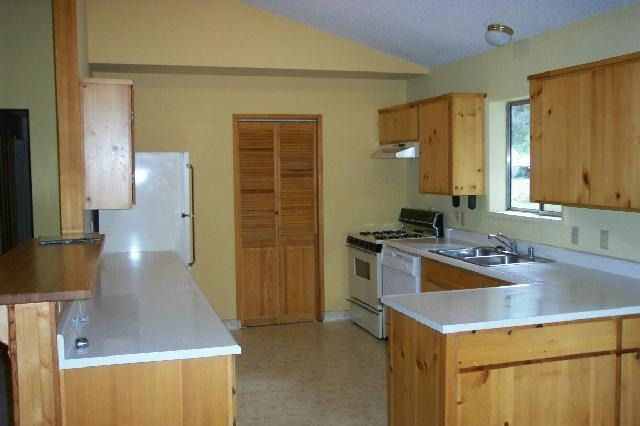 10571 Golden Pine Road Truckee, CA 96161 - Photo 2 of 5 Gallery Image 2