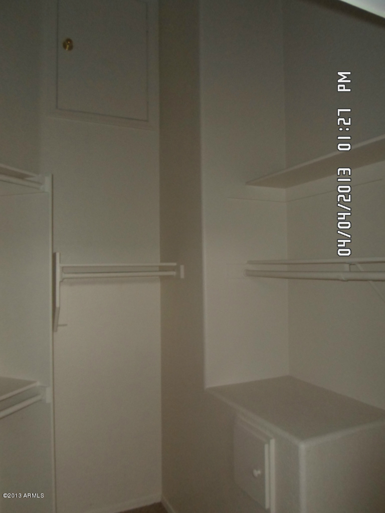 4047 East Agave Road Phoenix, AZ 85044 - Photo 11 of 20 a view of small space