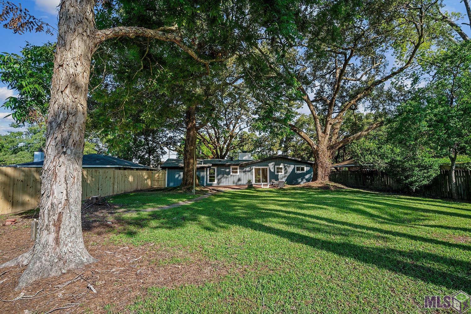 3825 Partridge Lane Baton Rouge, LA 70809 - Photo 14 of 15 Backyard View
