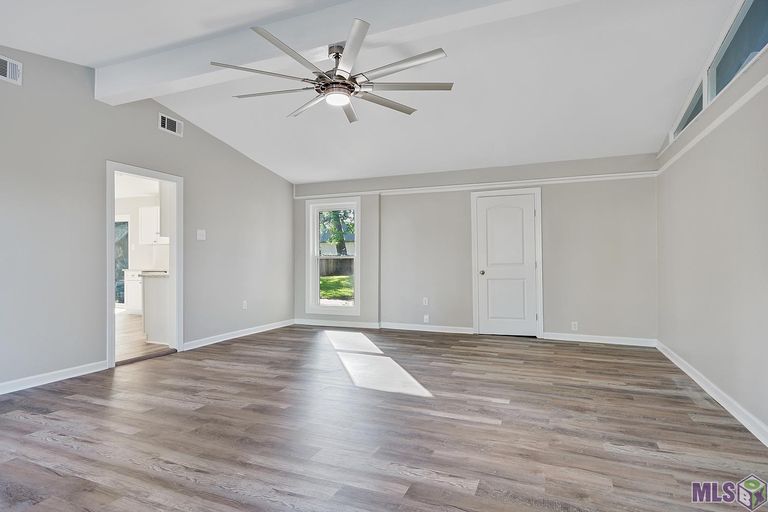 3825 Partridge Lane Baton Rouge, LA 70809 - Photo 2 of 15 Living Room