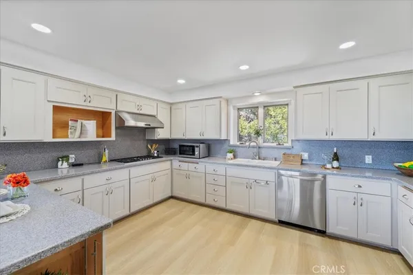 $1,699,999 | 5338 Waldo Place, Los Angeles, CA 90041